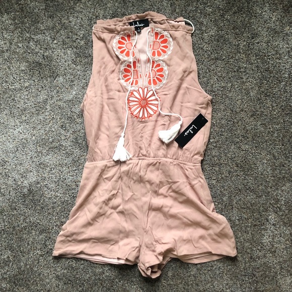 Lulu’s Pink Embroidered Romper - Picture 2 of 5